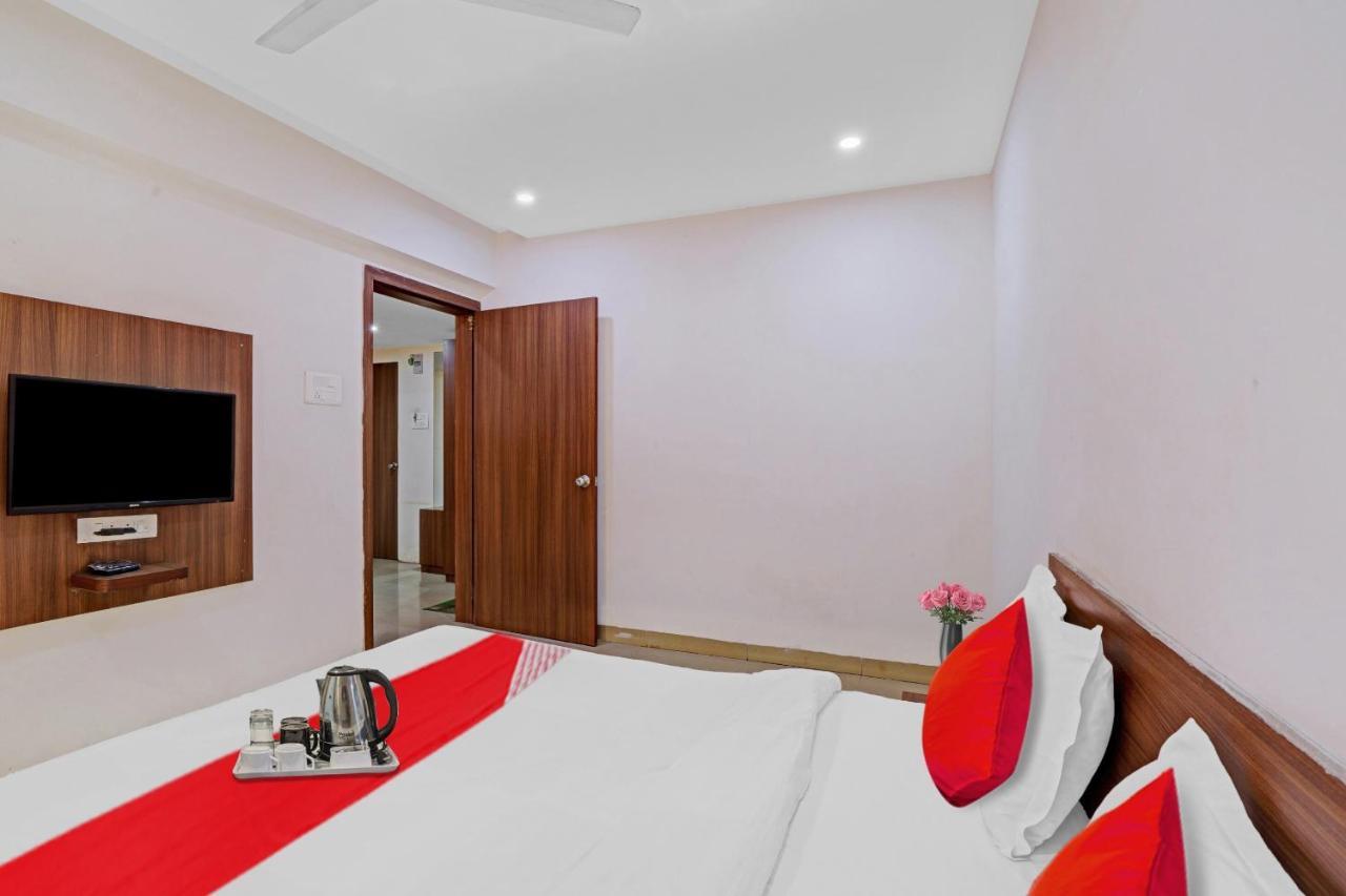 Oyo Flagship Hotel Residency 锡尔瓦萨 外观 照片