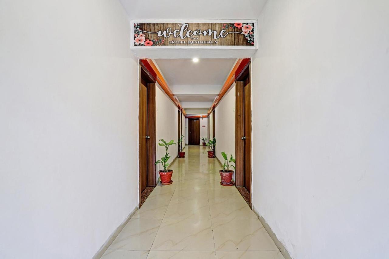 Oyo Flagship Hotel Residency 锡尔瓦萨 外观 照片