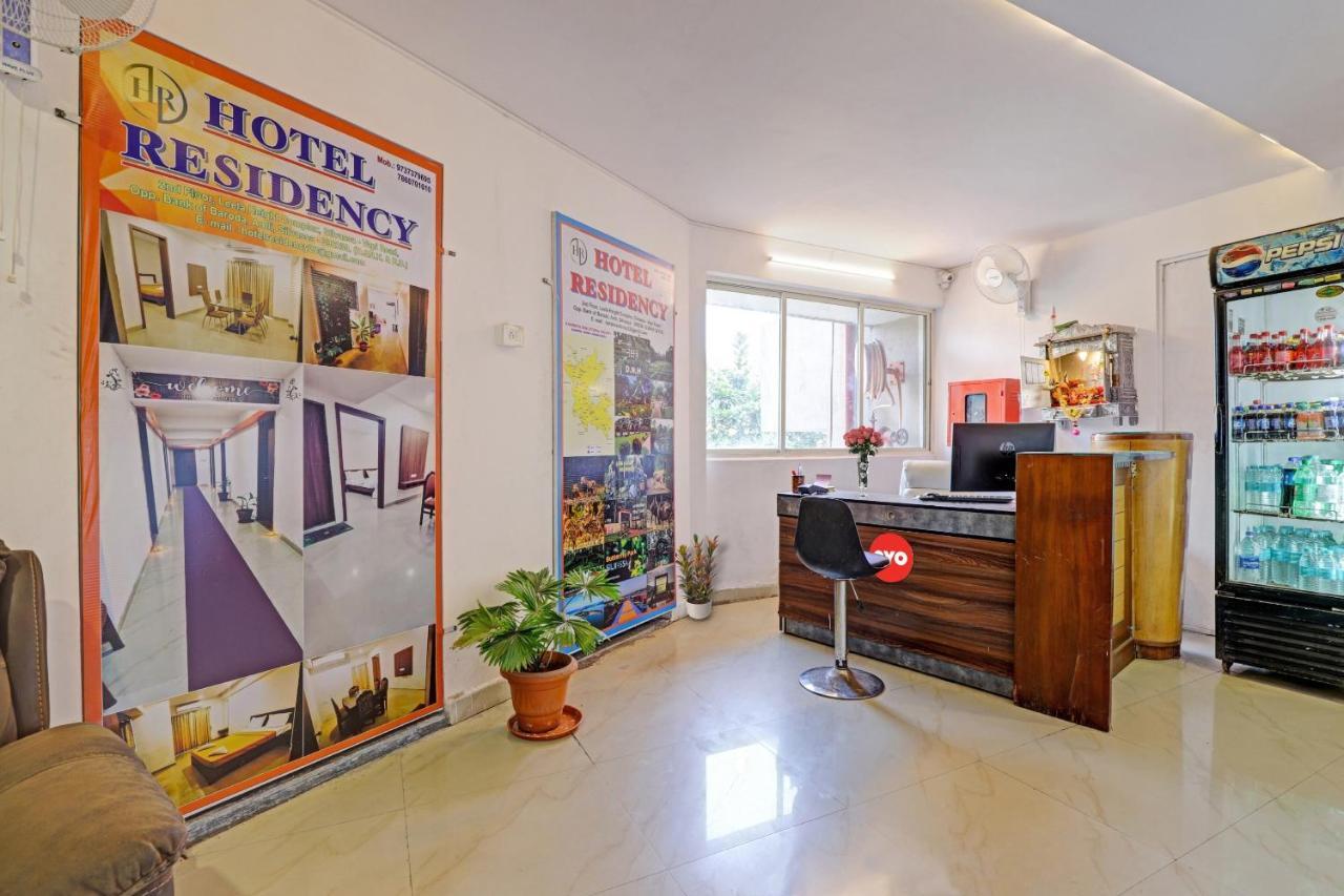 Oyo Flagship Hotel Residency 锡尔瓦萨 外观 照片